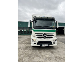 Kamion-šasija MERCEDES-BENZ