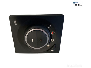 Ploča s instrumentima VOLVO FM