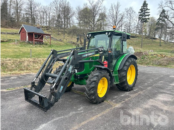 Traktor JOHN DEERE 5820