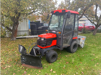 Mali traktor KUBOTA
