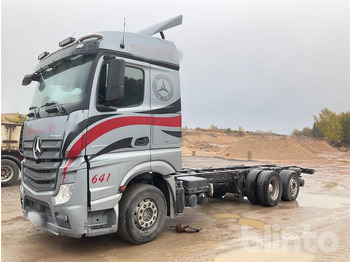 Kamion-šasija MERCEDES-BENZ Actros