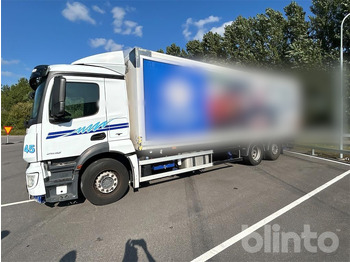 Kamion sandučar MERCEDES-BENZ