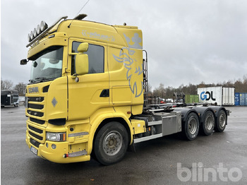 Kamion s kukastom dizalicom SCANIA