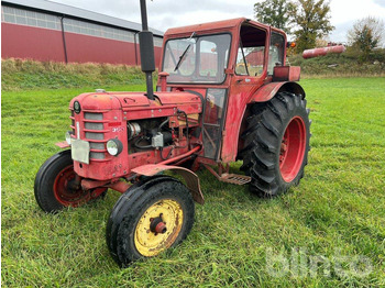 Traktor VOLVO