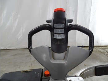 Paletni viličar Still EXH-SF20/2400MM: slika Paletni viličar Still EXH-SF20/2400MM Paletni viličar Still EXH-SF20/2400MM: slika Paletni viličar Still EXH-SF20/2400MM