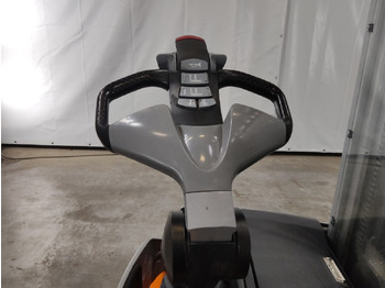 Slagač stoga Still EXV-SF14D: slika Slagač stoga Still EXV-SF14D Slagač stoga Still EXV-SF14D: slika Slagač stoga Still EXV-SF14D