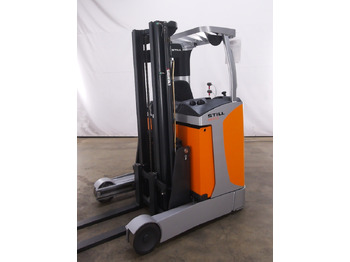 Regalni viličar STILL