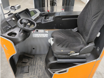 Regalni viličar Still FM-X17: slika Regalni viličar Still FM-X17