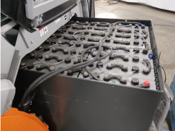 Električni viličar Still RX60-35/BATT.NEU: slika Električni viličar Still RX60-35/BATT.NEU Električni viličar Still RX60-35/BATT.NEU: slika Električni viličar Still RX60-35/BATT.NEU