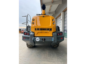 Utovarivač na kotačima LIEBHERR L 566