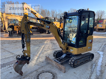 Mini bager CATERPILLAR 301.8