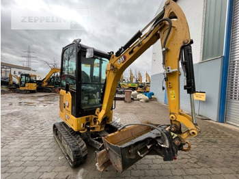 Mini bager Cat 301.8-05A: slika Mini bager Cat 301.8-05A