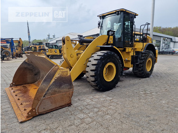 Utovarivač na kotačima CATERPILLAR 962M