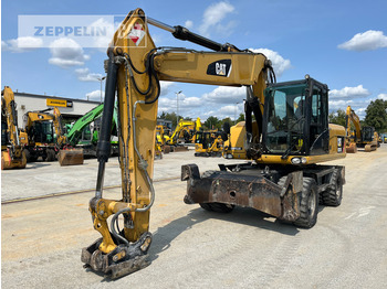 Bager na kotačima CATERPILLAR M318D