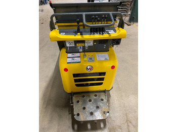 Mini istovarivač Wacker Neuson DT 08: slika Mini istovarivač Wacker Neuson DT 08