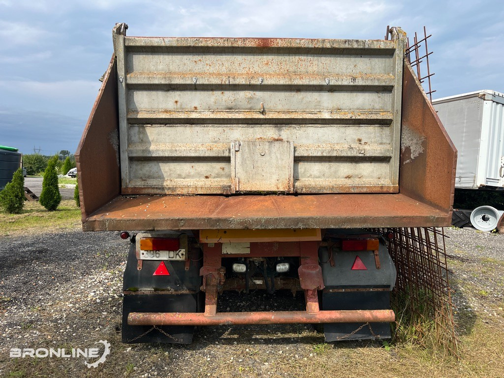 1988 LANGENDORF SK 18/26 Tipper - Kiper poluprikolica: slika 1988 LANGENDORF SK 18/26 Tipper - Kiper poluprikolica 1988 LANGENDORF SK 18/26 Tipper - Kiper poluprikolica: slika 1988 LANGENDORF SK 18/26 Tipper - Kiper poluprikolica