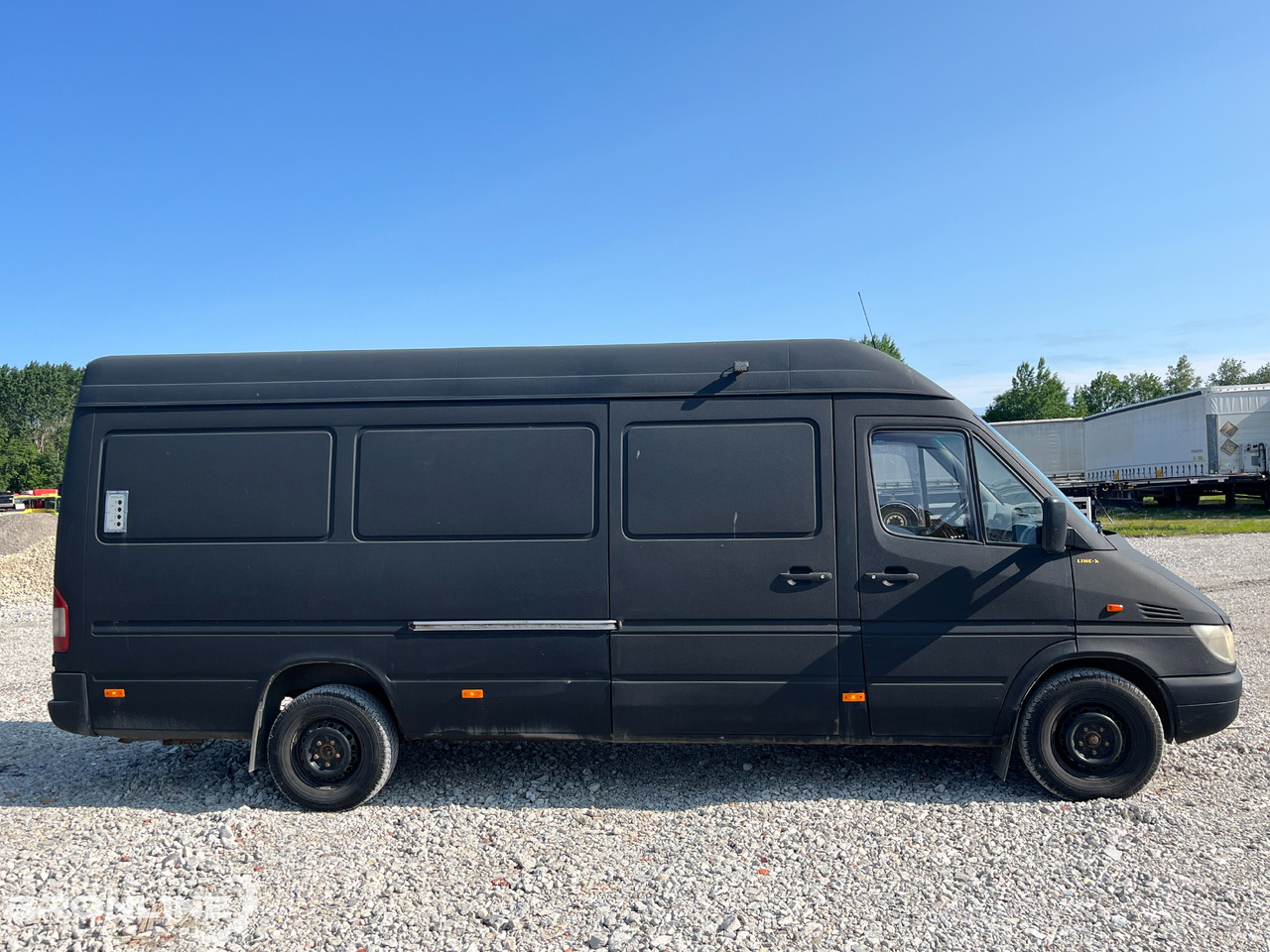 2004 Mercedes-Benz Sprinter 313 CDI 2.2d 95kW - Furgon: slika 2004 Mercedes-Benz Sprinter 313 CDI 2.2d 95kW - Furgon 2004 Mercedes-Benz Sprinter 313 CDI 2.2d 95kW - Furgon: slika 2004 Mercedes-Benz Sprinter 313 CDI 2.2d 95kW - Furgon