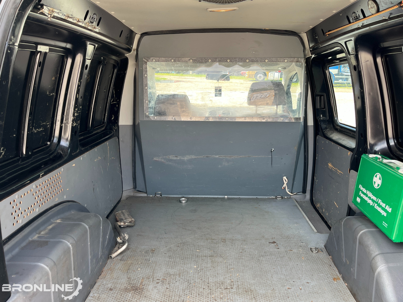 Mali kombi 2010 Volkswagen Caddy 4x4 1.9 77kW: slika Mali kombi 2010 Volkswagen Caddy 4x4 1.9 77kW