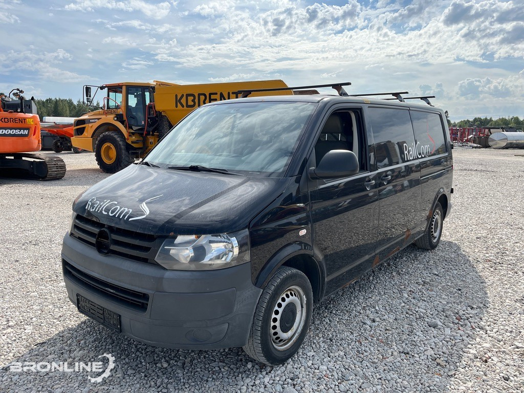 2010 Volkswagen Transporter T5 4x4 2.0 103kW - Mali kombi: slika 2010 Volkswagen Transporter T5 4x4 2.0 103kW - Mali kombi 2010 Volkswagen Transporter T5 4x4 2.0 103kW - Mali kombi: slika 2010 Volkswagen Transporter T5 4x4 2.0 103kW - Mali kombi