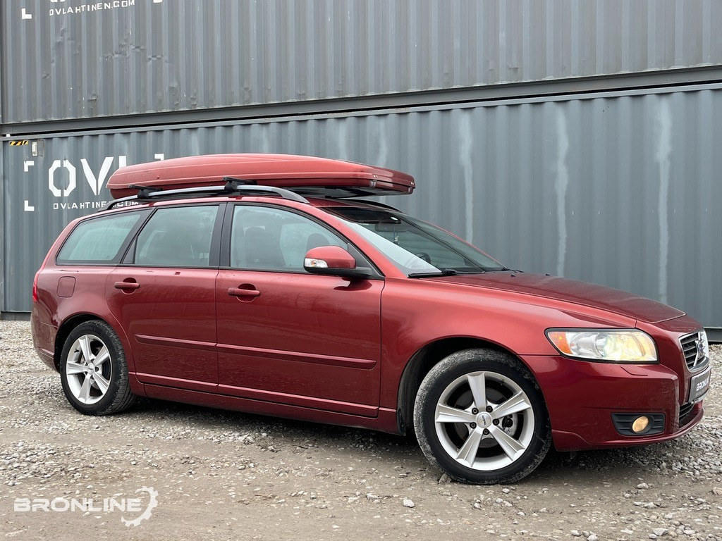 2010 Volvo V50 Facelift 1.6 80kW - Automobil: slika 2010 Volvo V50 Facelift 1.6 80kW - Automobil 2010 Volvo V50 Facelift 1.6 80kW - Automobil: slika 2010 Volvo V50 Facelift 1.6 80kW - Automobil