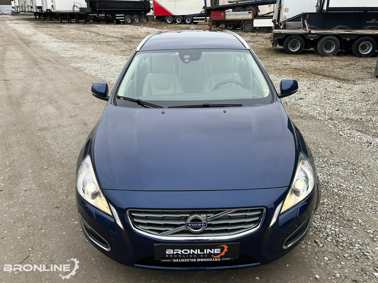 2011 Volvo V60 1.6 84kW Low mileage - Automobil: slika 2011 Volvo V60 1.6 84kW Low mileage - Automobil 2011 Volvo V60 1.6 84kW Low mileage - Automobil: slika 2011 Volvo V60 1.6 84kW Low mileage - Automobil
