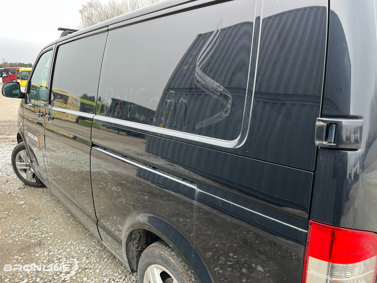 2013 Volkswagen Transporter T5 4x4 - Mali kombi: slika 2013 Volkswagen Transporter T5 4x4 - Mali kombi 2013 Volkswagen Transporter T5 4x4 - Mali kombi: slika 2013 Volkswagen Transporter T5 4x4 - Mali kombi