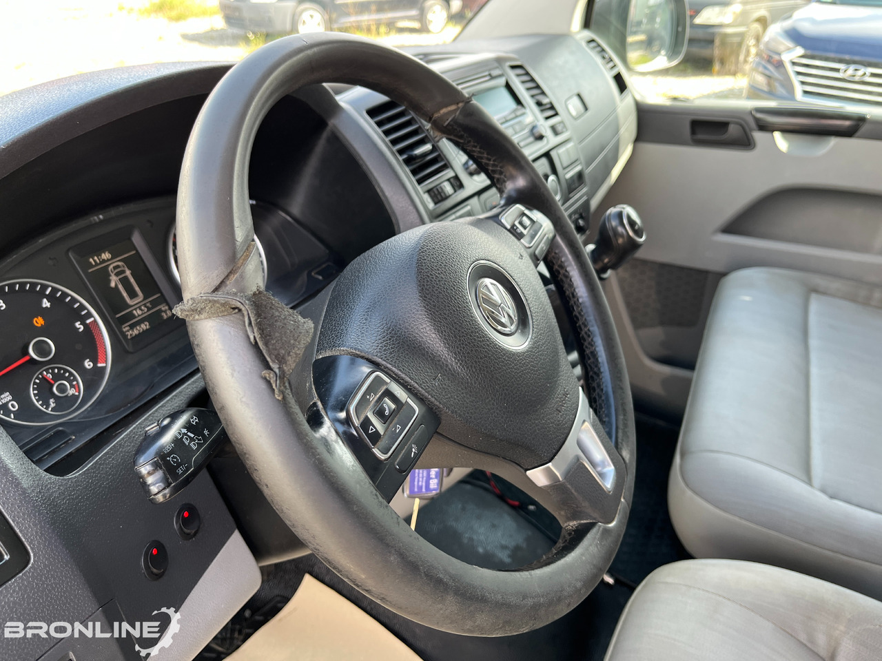 Mali kombi 2015 Volkswagen Transporter 4X4 N1: slika Mali kombi 2015 Volkswagen Transporter 4X4 N1 Mali kombi 2015 Volkswagen Transporter 4X4 N1: slika Mali kombi 2015 Volkswagen Transporter 4X4 N1