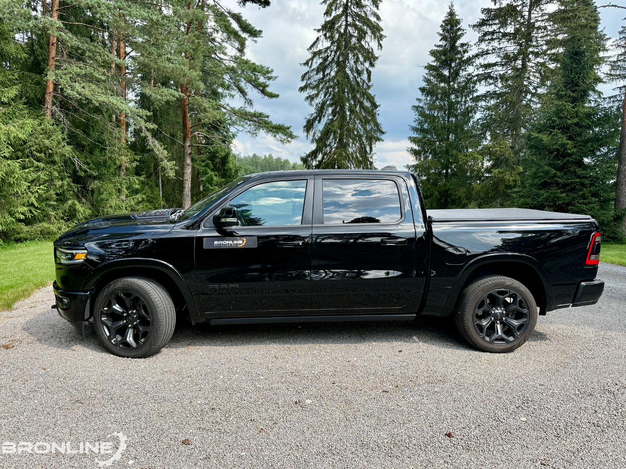 2021 RAM 1500 Limited 3.0d 194kW Crew Cab 4X4 N1 - Pick-up: slika 2021 RAM 1500 Limited 3.0d 194kW Crew Cab 4X4 N1 - Pick-up 2021 RAM 1500 Limited 3.0d 194kW Crew Cab 4X4 N1 - Pick-up: slika 2021 RAM 1500 Limited 3.0d 194kW Crew Cab 4X4 N1 - Pick-up