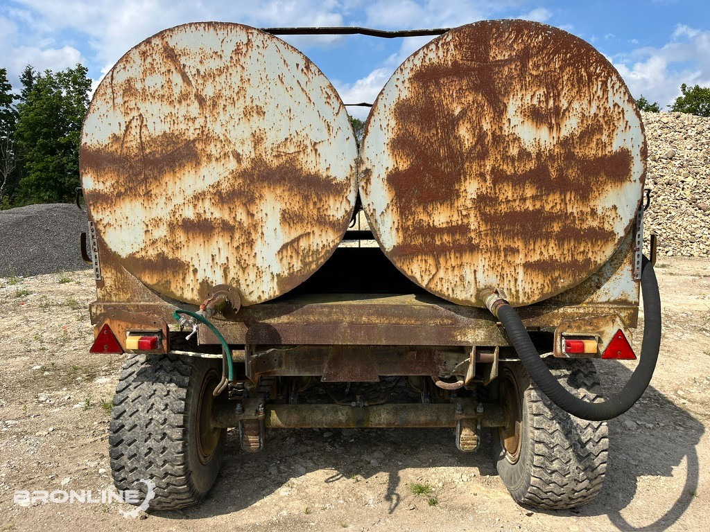 Haagis veemahutitega 6000L - Prikolica cisterna: slika Haagis veemahutitega 6000L - Prikolica cisterna Haagis veemahutitega 6000L - Prikolica cisterna: slika Haagis veemahutitega 6000L - Prikolica cisterna