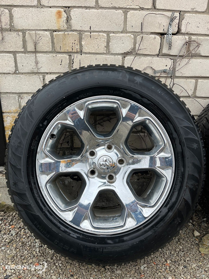 RAM 1500 Wheels 275/60 R20 - Kompletan kotač: slika RAM 1500 Wheels 275/60 R20 - Kompletan kotač RAM 1500 Wheels 275/60 R20 - Kompletan kotač: slika RAM 1500 Wheels 275/60 R20 - Kompletan kotač