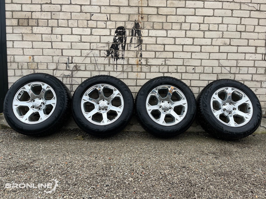 RAM 1500 Wheels 275/60 R20 - Kompletan kotač: slika RAM 1500 Wheels 275/60 R20 - Kompletan kotač RAM 1500 Wheels 275/60 R20 - Kompletan kotač: slika RAM 1500 Wheels 275/60 R20 - Kompletan kotač