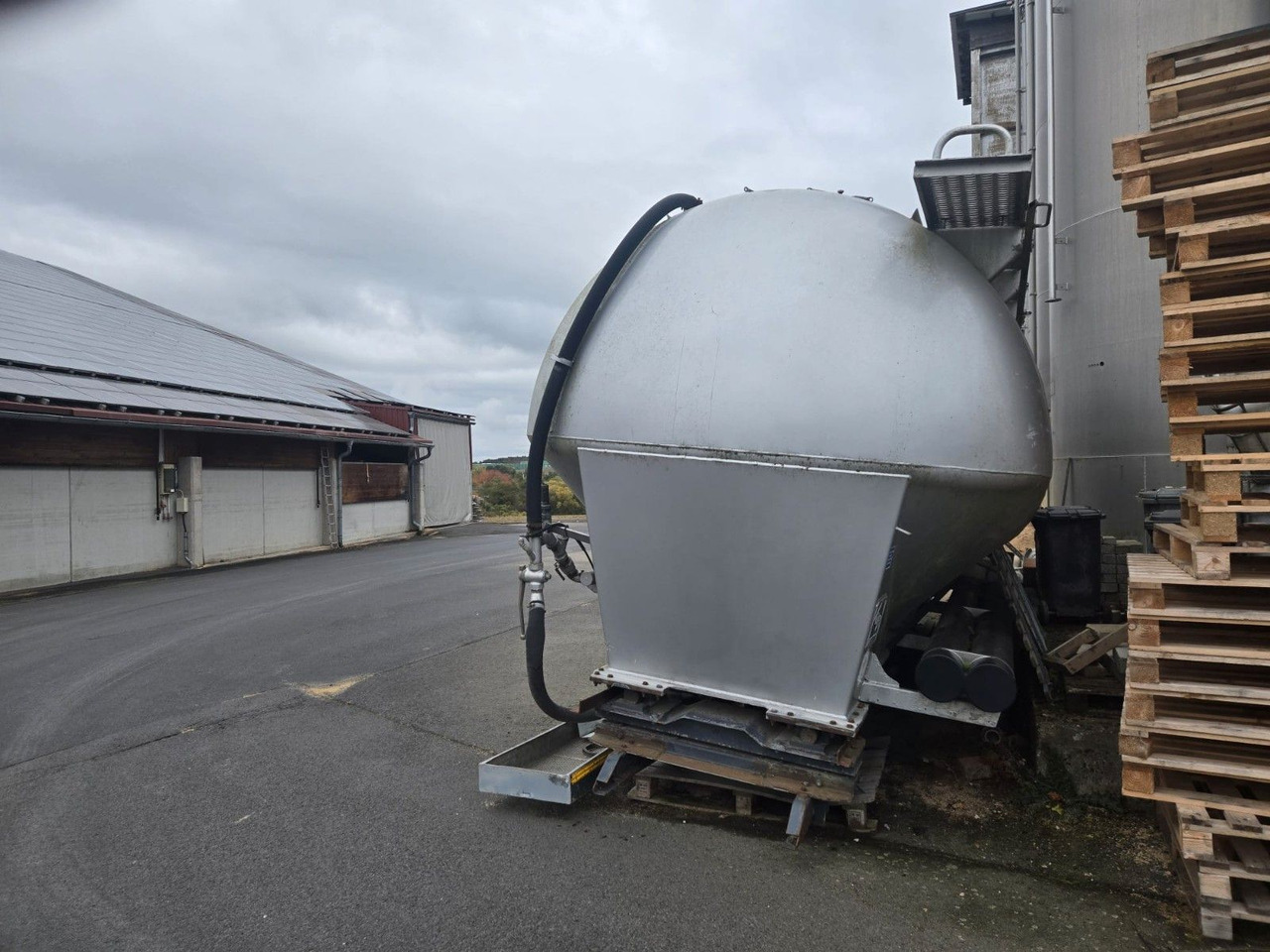 Feldbinder Silo Waage 31.000 Ltr - Silos poluprikolica: slika Feldbinder Silo Waage 31.000 Ltr - Silos poluprikolica Feldbinder Silo Waage 31.000 Ltr - Silos poluprikolica: slika Feldbinder Silo Waage 31.000 Ltr - Silos poluprikolica