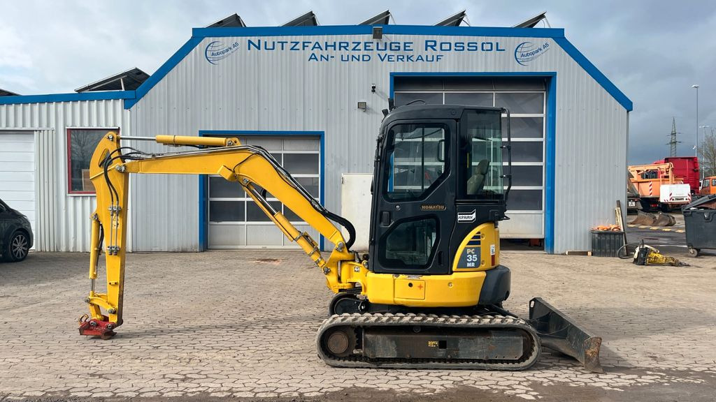 Komatsu PC35MR-3 PC35MR Minibagger 3740 Kg ab 469€ mtl. - Mini bager: slika Komatsu PC35MR-3 PC35MR Minibagger 3740 Kg ab 469€ mtl. - Mini bager Komatsu PC35MR-3 PC35MR Minibagger 3740 Kg ab 469€ mtl. - Mini bager: slika Komatsu PC35MR-3 PC35MR Minibagger 3740 Kg ab 469€ mtl. - Mini bager