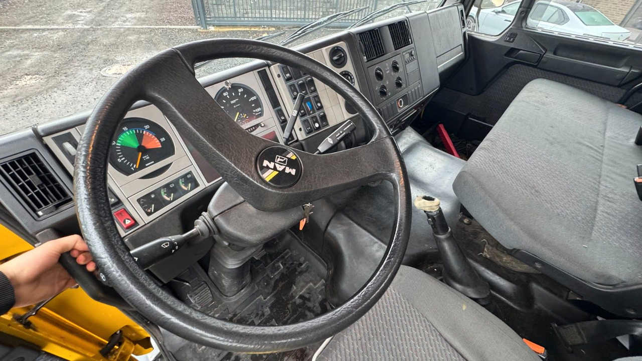 Zakup  MAN 35.463 Abschleppwagen Kran LKW Berger Wilk WR25 MAN 35.463 Abschleppwagen Kran LKW Berger Wilk WR25: slika Zakup  MAN 35.463 Abschleppwagen Kran LKW Berger Wilk WR25 MAN 35.463 Abschleppwagen Kran LKW Berger Wilk WR25