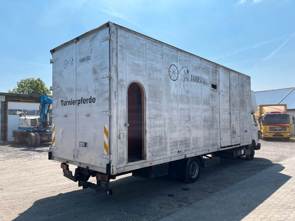 MAN VW-MAN LO2 Koffer Schlafkabine - Dostavno vozilo sa zatvorenim sandukom: slika MAN VW-MAN LO2 Koffer Schlafkabine - Dostavno vozilo sa zatvorenim sandukom MAN VW-MAN LO2 Koffer Schlafkabine - Dostavno vozilo sa zatvorenim sandukom: slika MAN VW-MAN LO2 Koffer Schlafkabine - Dostavno vozilo sa zatvorenim sandukom