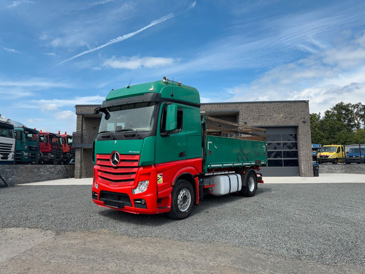 Mercedes-Benz Actros 1842 Kipper Dreiseitenkipper - Kiper: slika Mercedes-Benz Actros 1842 Kipper Dreiseitenkipper - Kiper Mercedes-Benz Actros 1842 Kipper Dreiseitenkipper - Kiper: slika Mercedes-Benz Actros 1842 Kipper Dreiseitenkipper - Kiper