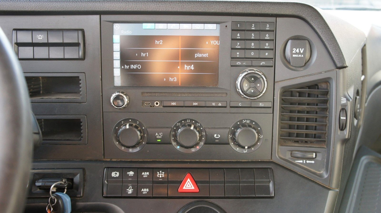 Kiper Mercedes-Benz Arocs 2653 Dreiseitenkipper  Meiller Bordmatik: slika Kiper Mercedes-Benz Arocs 2653 Dreiseitenkipper  Meiller Bordmatik