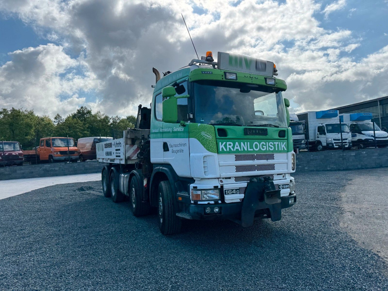Scania 164G 580 V8 Kran Hiab 280 Retarder Sattelplatte Scania 164G 580 V8 Kran Hiab 280 Retarder Sattelplatte - Kamion s otvorenim sandukom, Kamion s kranom: slika Scania 164G 580 V8 Kran Hiab 280 Retarder Sattelplatte Scania 164G 580 V8 Kran Hiab 280 Retarder Sattelplatte - Kamion s otvorenim sandukom, Kamion s kranom Scania 164G 580 V8 Kran Hiab 280 Retarder Sattelplatte Scania 164G 580 V8 Kran Hiab 280 Retarder Sattelplatte - Kamion s otvorenim sandukom, Kamion s kranom: slika Scania 164G 580 V8 Kran Hiab 280 Retarder Sattelplatte Scania 164G 580 V8 Kran Hiab 280 Retarder Sattelplatte - Kamion s otvorenim sandukom, Kamion s kranom