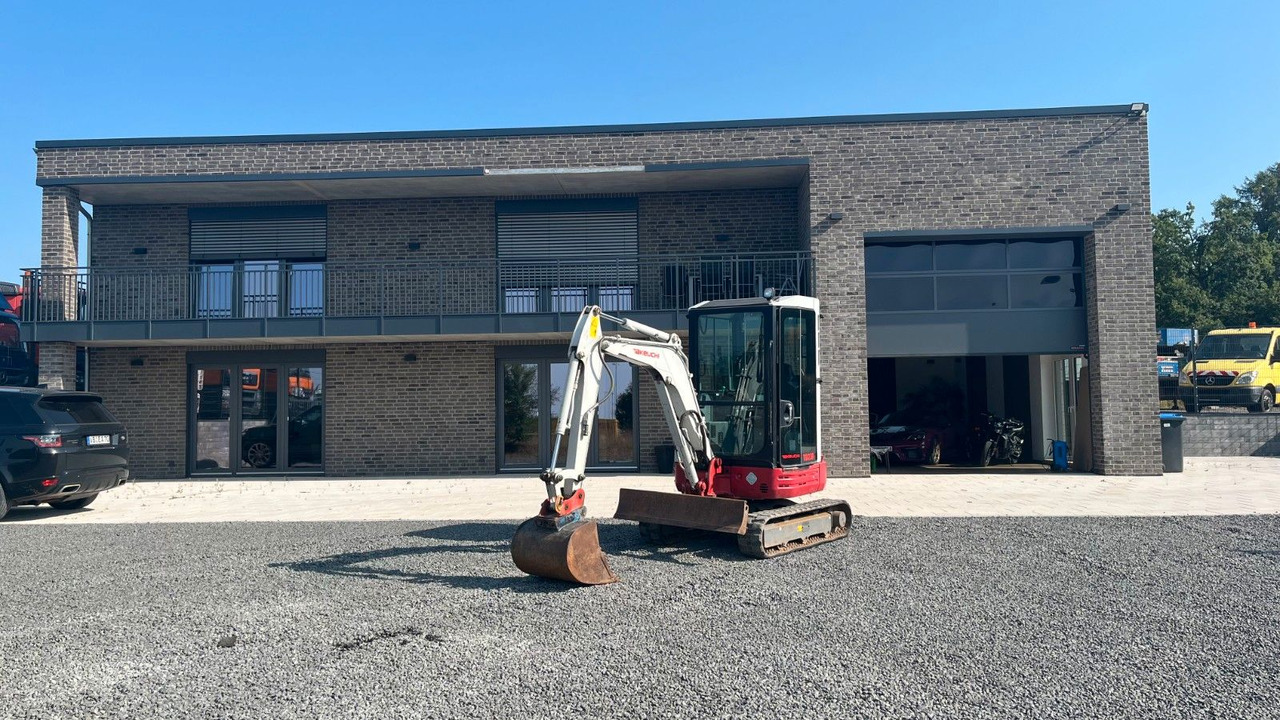 Takeuchi TB23R Minibagger 2670 Kg Takeuchi TB23R Minibagger 2670 Kg - Mini bager: slika Takeuchi TB23R Minibagger 2670 Kg Takeuchi TB23R Minibagger 2670 Kg - Mini bager Takeuchi TB23R Minibagger 2670 Kg Takeuchi TB23R Minibagger 2670 Kg - Mini bager: slika Takeuchi TB23R Minibagger 2670 Kg Takeuchi TB23R Minibagger 2670 Kg - Mini bager