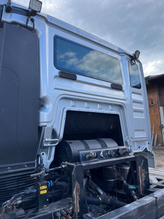 Kiper MAN TGS 33.480 6x4 Wechselsystem: slika Kiper MAN TGS 33.480 6x4 Wechselsystem Kiper MAN TGS 33.480 6x4 Wechselsystem: slika Kiper MAN TGS 33.480 6x4 Wechselsystem