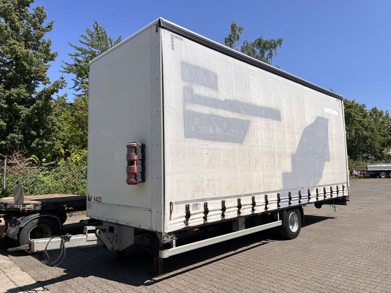 Ackermann 1 Achs Planenanhänger 10,5 t GG - Prikolica sa zatvorenim sandukom: slika Ackermann 1 Achs Planenanhänger 10,5 t GG - Prikolica sa zatvorenim sandukom Ackermann 1 Achs Planenanhänger 10,5 t GG - Prikolica sa zatvorenim sandukom: slika Ackermann 1 Achs Planenanhänger 10,5 t GG - Prikolica sa zatvorenim sandukom