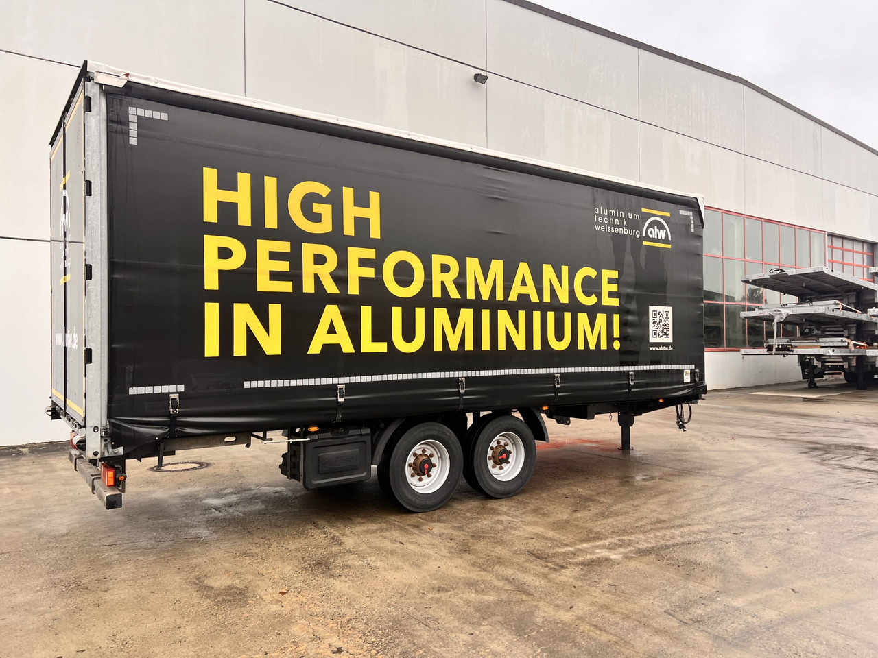 Fliegl TPS135 13,5 t Tandemplanenanhänger, neuwertig - Prikolica s ceradom: slika Fliegl TPS135 13,5 t Tandemplanenanhänger, neuwertig - Prikolica s ceradom Fliegl TPS135 13,5 t Tandemplanenanhänger, neuwertig - Prikolica s ceradom: slika Fliegl TPS135 13,5 t Tandemplanenanhänger, neuwertig - Prikolica s ceradom