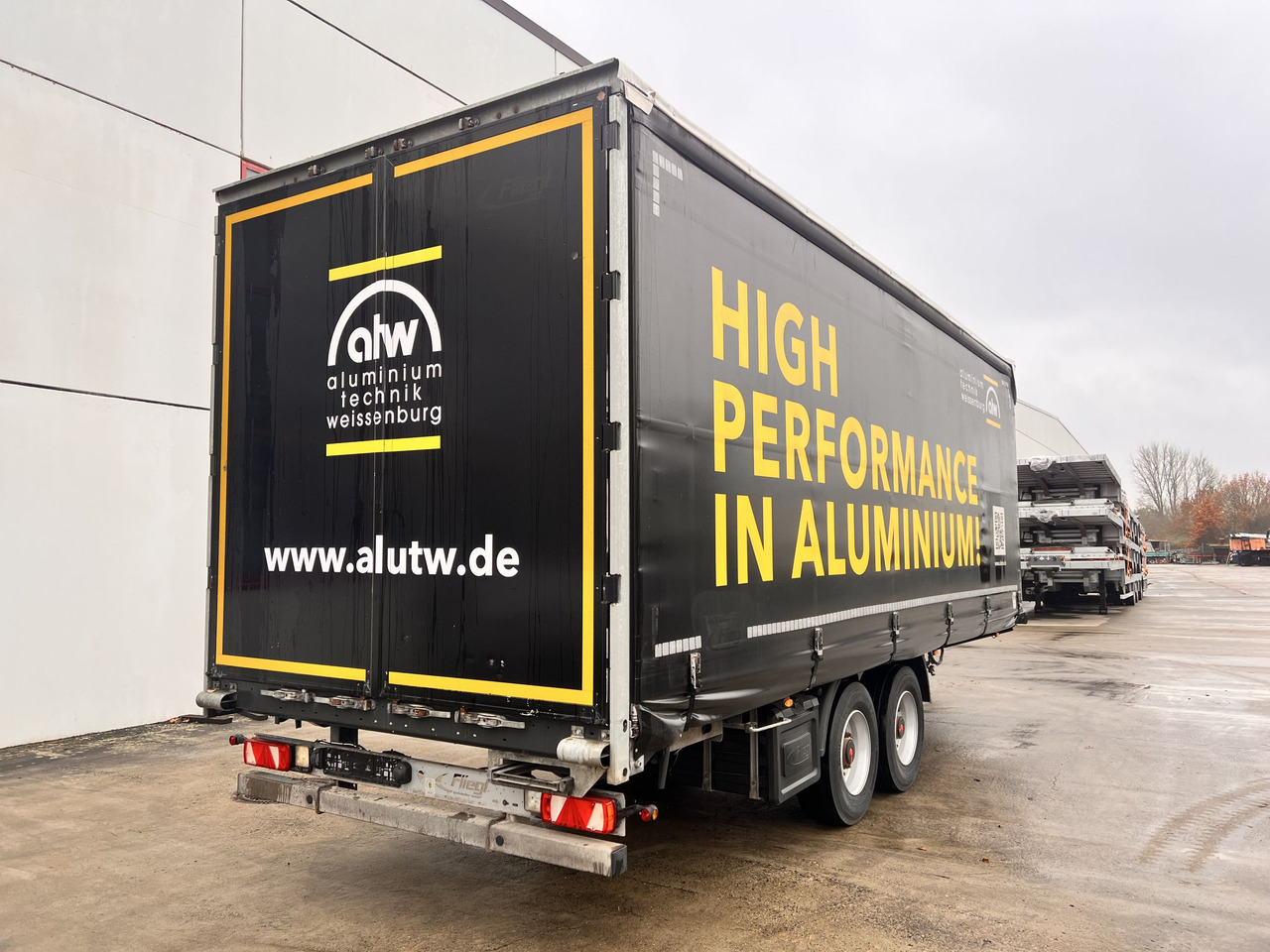 Fliegl TPS135 13,5 t Tandemplanenanhänger, neuwertig - Prikolica s ceradom: slika Fliegl TPS135 13,5 t Tandemplanenanhänger, neuwertig - Prikolica s ceradom Fliegl TPS135 13,5 t Tandemplanenanhänger, neuwertig - Prikolica s ceradom: slika Fliegl TPS135 13,5 t Tandemplanenanhänger, neuwertig - Prikolica s ceradom