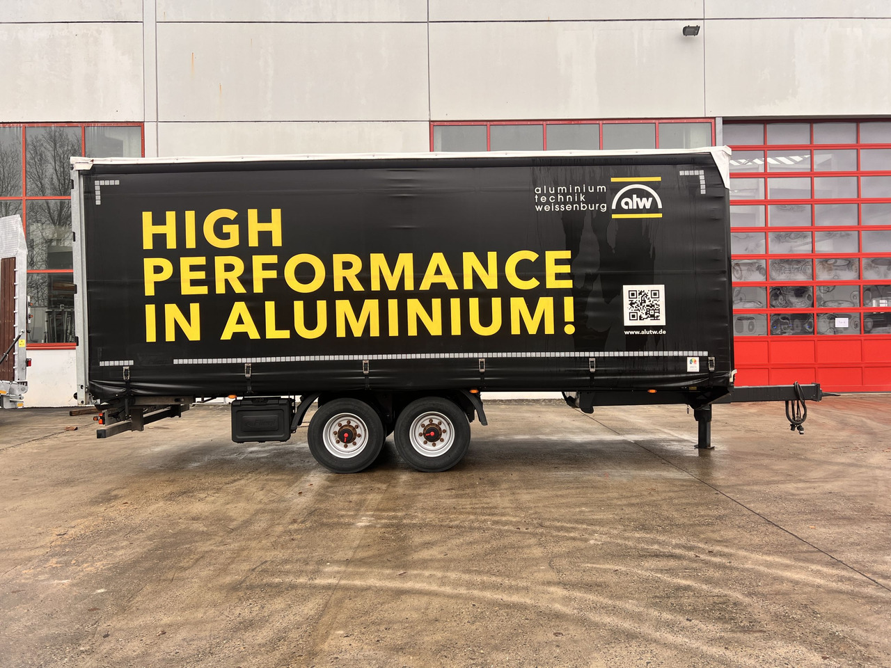 Fliegl TPS135 13,5 t Tandemplanenanhänger, neuwertig - Prikolica s ceradom: slika Fliegl TPS135 13,5 t Tandemplanenanhänger, neuwertig - Prikolica s ceradom Fliegl TPS135 13,5 t Tandemplanenanhänger, neuwertig - Prikolica s ceradom: slika Fliegl TPS135 13,5 t Tandemplanenanhänger, neuwertig - Prikolica s ceradom