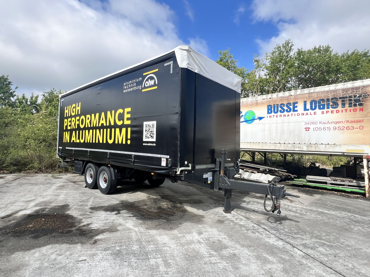 Fliegl TPS135 13,5 t Tandemplanenanhänger, neuwertig - Prikolica s ceradom: slika Fliegl TPS135 13,5 t Tandemplanenanhänger, neuwertig - Prikolica s ceradom Fliegl TPS135 13,5 t Tandemplanenanhänger, neuwertig - Prikolica s ceradom: slika Fliegl TPS135 13,5 t Tandemplanenanhänger, neuwertig - Prikolica s ceradom