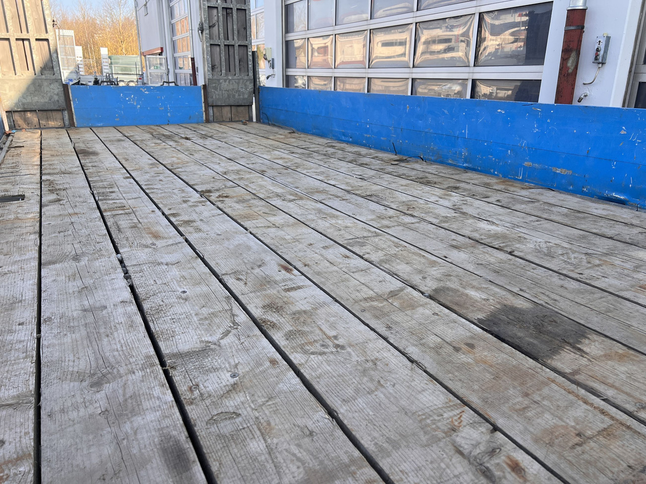 Humbaur HBTZ 136224 TA-BS 13,6 t Tandemtieflader - Prikolica s niskim utovarivačem: slika Humbaur HBTZ 136224 TA-BS 13,6 t Tandemtieflader - Prikolica s niskim utovarivačem Humbaur HBTZ 136224 TA-BS 13,6 t Tandemtieflader - Prikolica s niskim utovarivačem: slika Humbaur HBTZ 136224 TA-BS 13,6 t Tandemtieflader - Prikolica s niskim utovarivačem