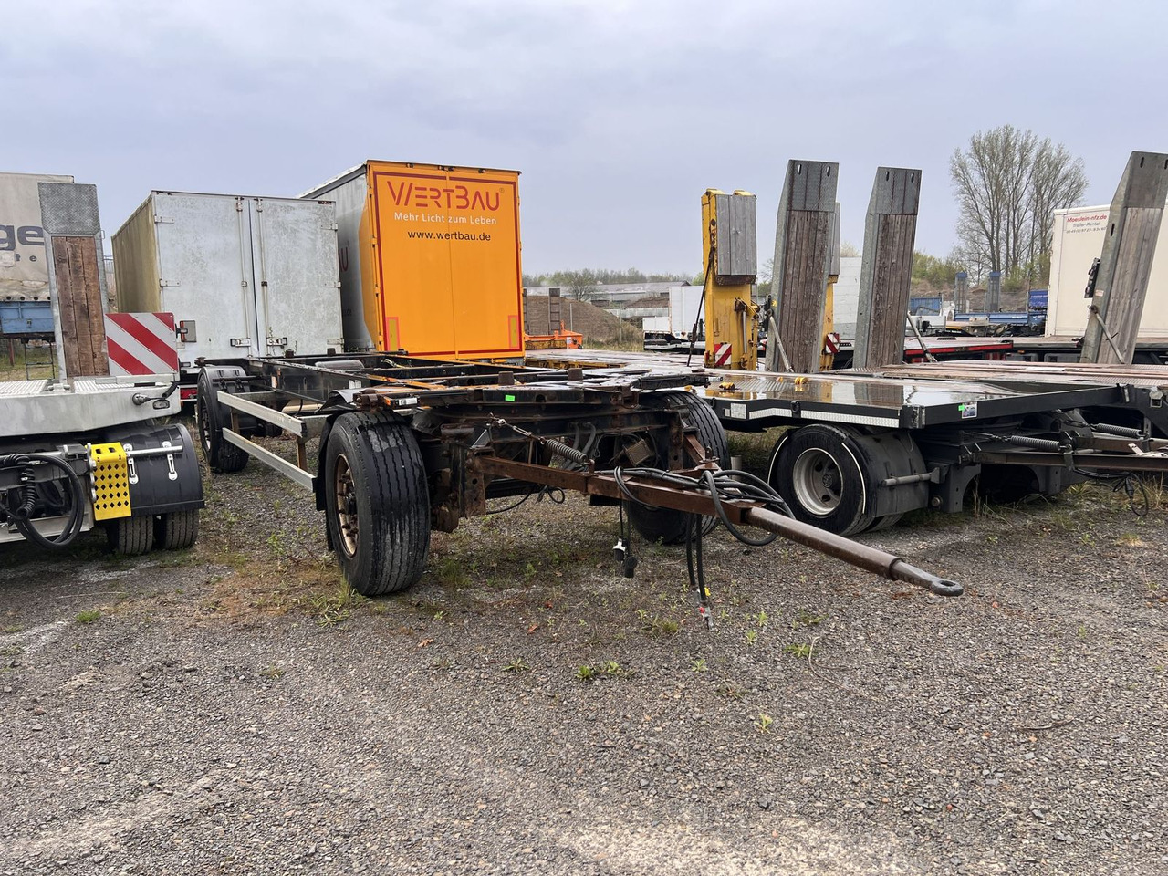 Krone 2 Achs Wechselanhänger BDF - Transporter kontejnera/ Prikolica s izmjenjivim sanducima: slika Krone 2 Achs Wechselanhänger BDF - Transporter kontejnera/ Prikolica s izmjenjivim sanducima Krone 2 Achs Wechselanhänger BDF - Transporter kontejnera/ Prikolica s izmjenjivim sanducima: slika Krone 2 Achs Wechselanhänger BDF - Transporter kontejnera/ Prikolica s izmjenjivim sanducima