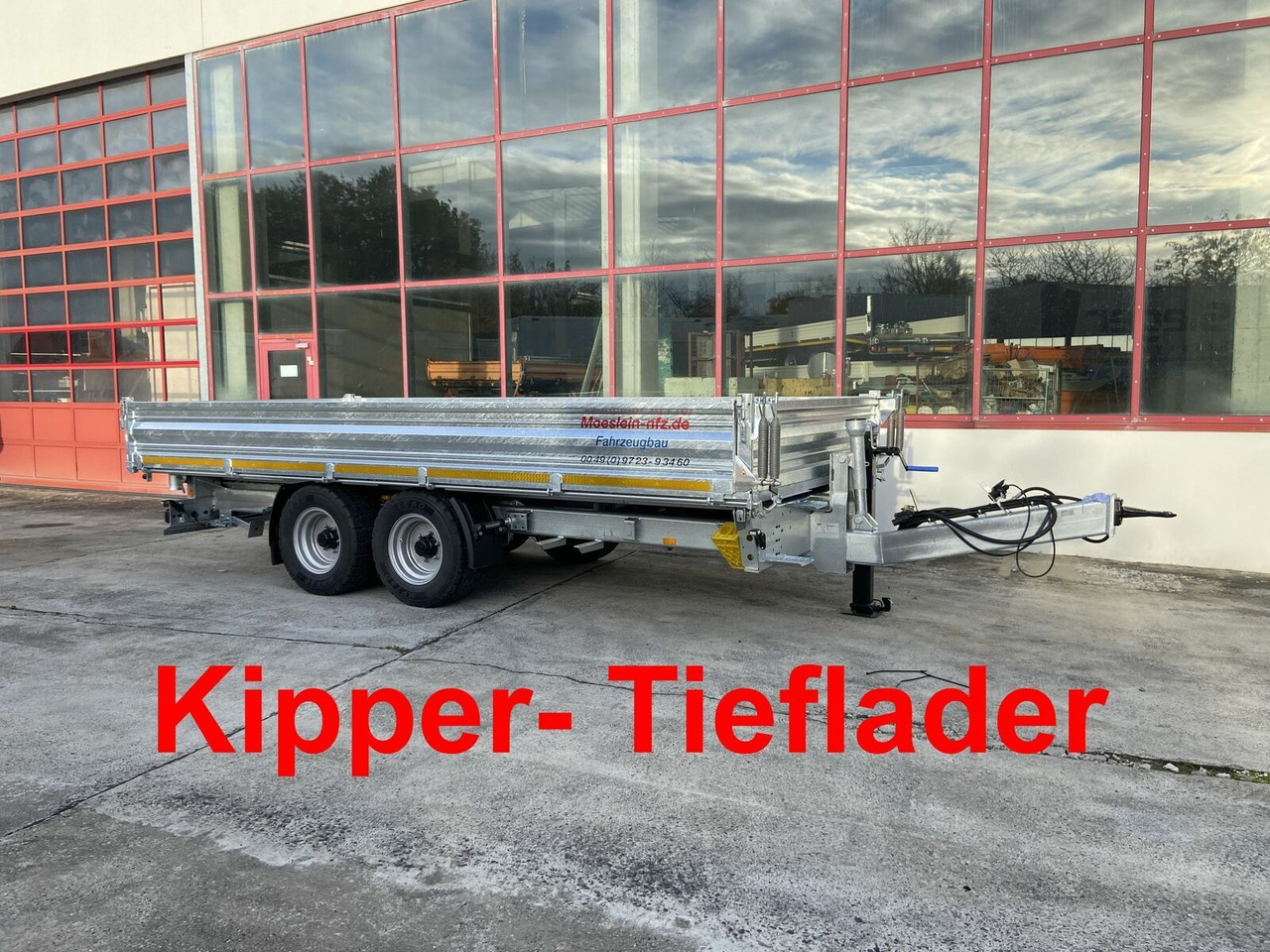 Möslein Kipper Tieflader, Breite Reifen, 5,70 m lang-- - Kiper prikolica: slika Möslein Kipper Tieflader, Breite Reifen, 5,70 m lang-- - Kiper prikolica Möslein Kipper Tieflader, Breite Reifen, 5,70 m lang-- - Kiper prikolica: slika Möslein Kipper Tieflader, Breite Reifen, 5,70 m lang-- - Kiper prikolica
