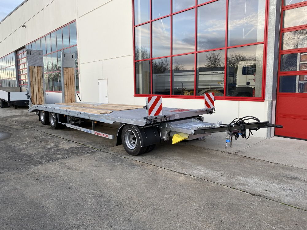 Möslein T 3-9,20 F Blatt 3 Achs Tieflader mit gerader Ladefläche 9 m, Neufahrzeug - Prikolica s niskim utovarivačem: slika Möslein T 3-9,20 F Blatt 3 Achs Tieflader mit gerader Ladefläche 9 m, Neufahrzeug - Prikolica s niskim utovarivačem Möslein T 3-9,20 F Blatt 3 Achs Tieflader mit gerader Ladefläche 9 m, Neufahrzeug - Prikolica s niskim utovarivačem: slika Möslein T 3-9,20 F Blatt 3 Achs Tieflader mit gerader Ladefläche 9 m, Neufahrzeug - Prikolica s niskim utovarivačem