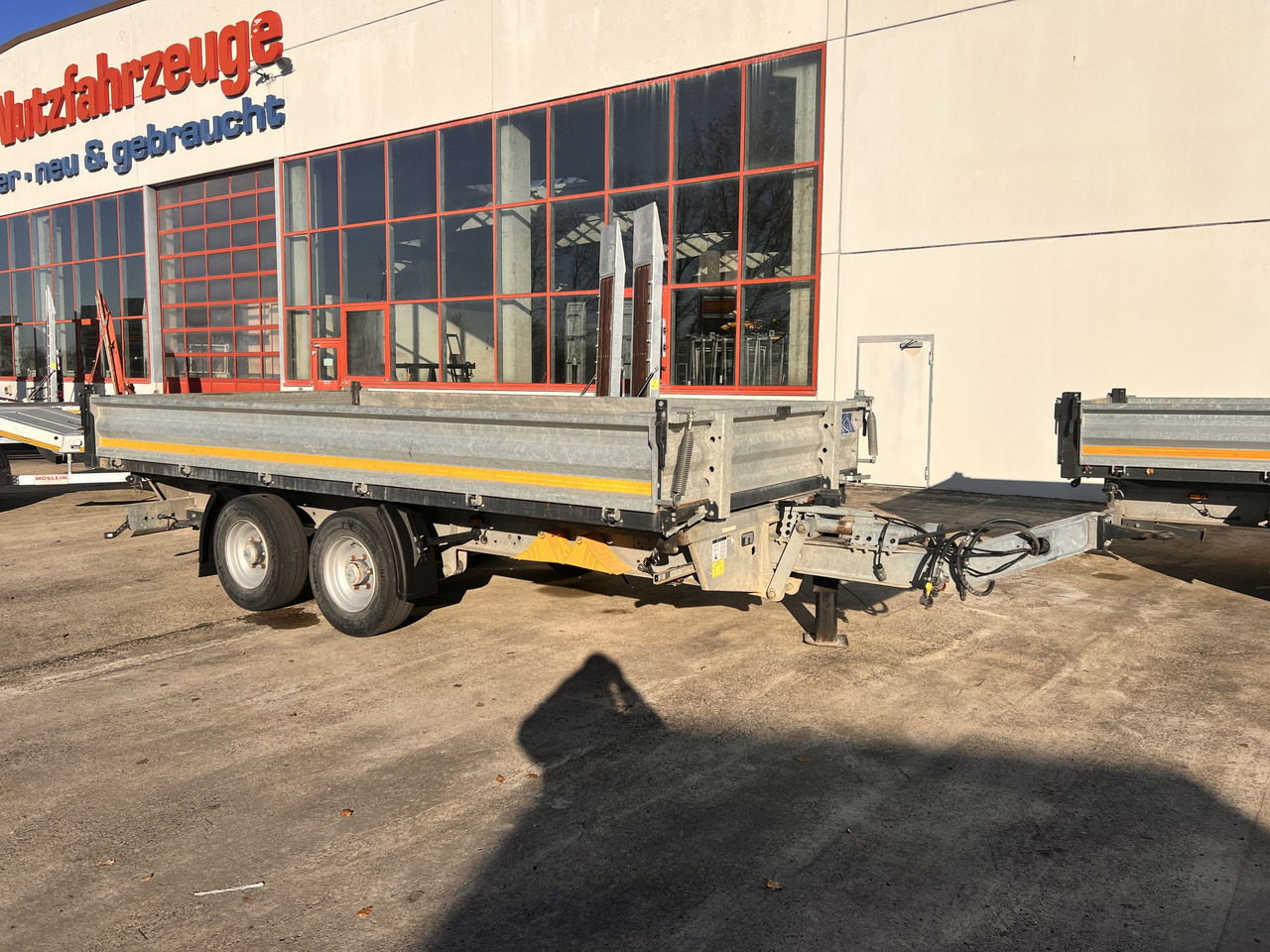 Möslein TDS 13 Schwebheim 13 t Tandemkipper- Tieflader - Kiper prikolica: slika Möslein TDS 13 Schwebheim 13 t Tandemkipper- Tieflader - Kiper prikolica Möslein TDS 13 Schwebheim 13 t Tandemkipper- Tieflader - Kiper prikolica: slika Möslein TDS 13 Schwebheim 13 t Tandemkipper- Tieflader - Kiper prikolica